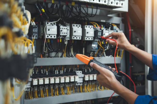 Best Affordable Emergency Electrician  in Sandy Hook, CT